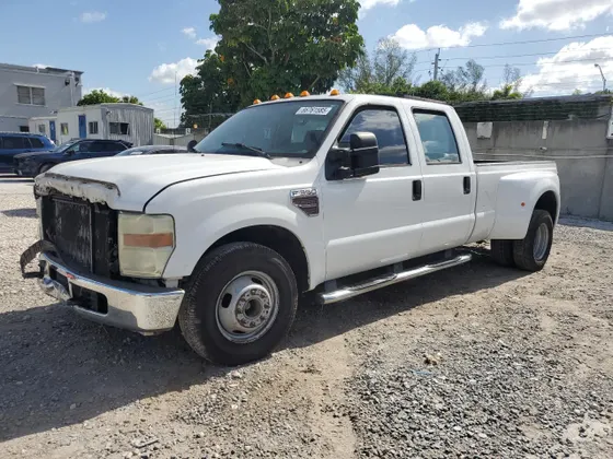 2010 Ford F-350 SUPER DUTY
