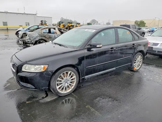 2009 Volvo S40 2.4L