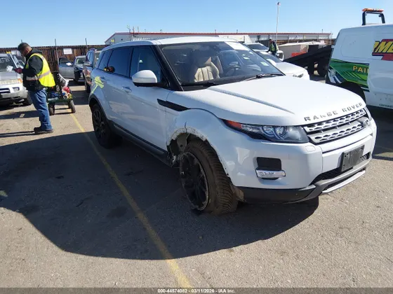 2015 Land Rover Range Rover Evoque Pure Premium