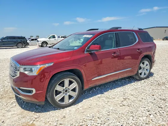 2017 GMC Acadia Denali