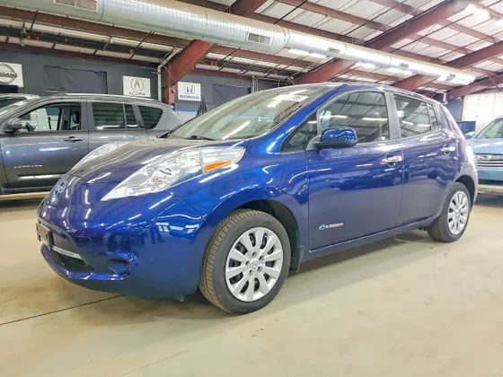 2017 Nissan LEAF SV