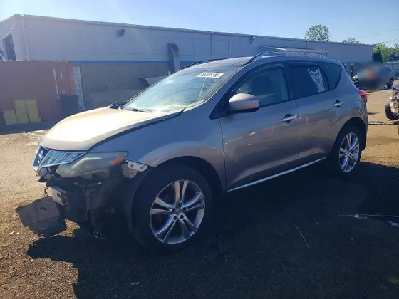 2009 Nissan Murano LE