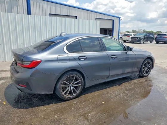 2021 BMW 3 Series 330i