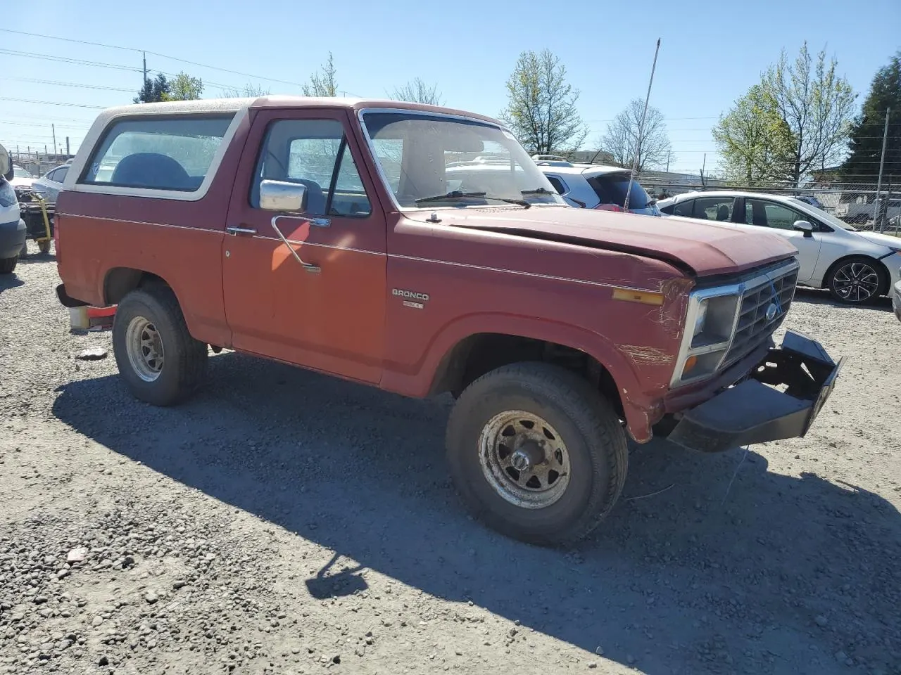 1985 Ford Bronco 4WD Custom