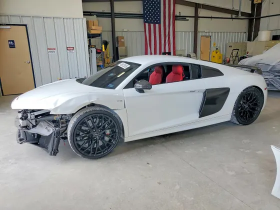 2018 Audi R8 Coupe V10 plus