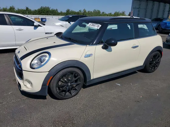 2018 MINI Hardtop 2 Door Cooper S