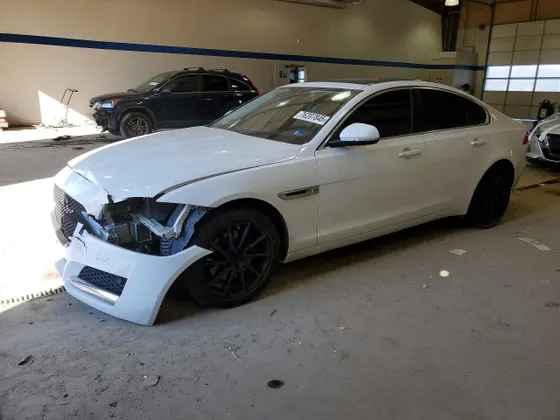 2018 Jaguar XF 25t