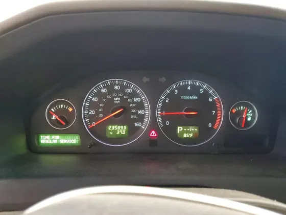 2003 Volvo V70 2.5L Turbo XC70