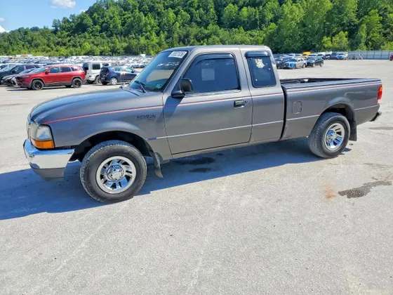 1999 Ford Ranger XL