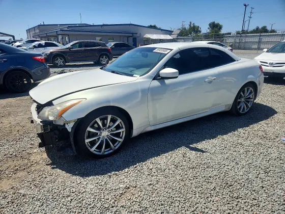 2010 INFINITI G37 Convertible