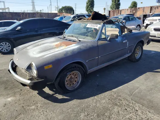 1979 FIAT 124 Spider