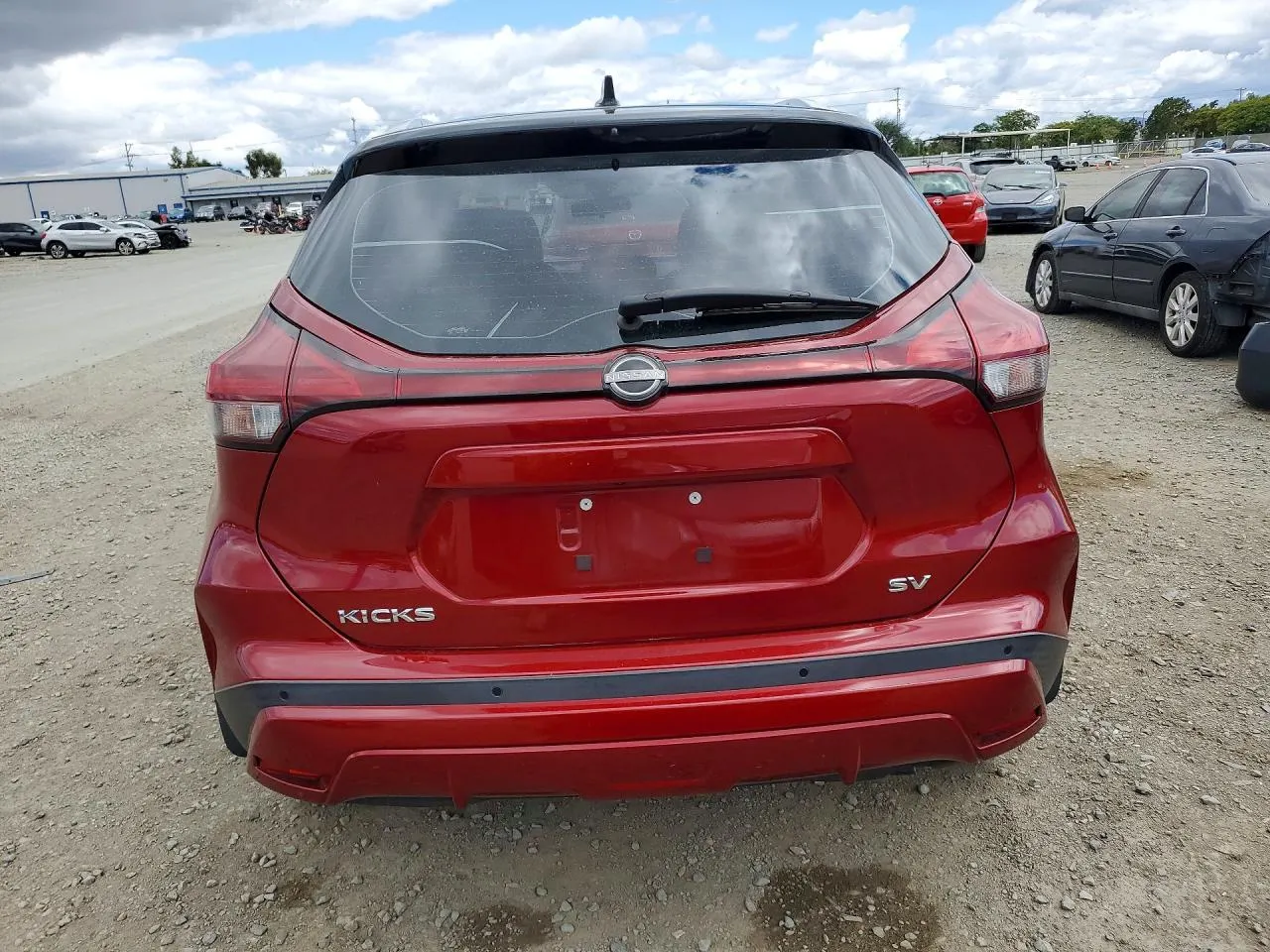 2022 Nissan Kicks SV