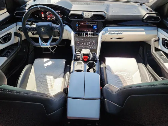 2019 Lamborghini Urus