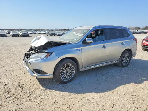 2022 Mitsubishi Outlander PHEV SEL