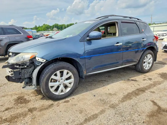 2012 Nissan Murano LE