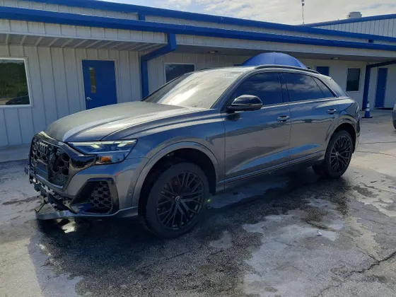 2024 Audi SQ8 Premium Plus