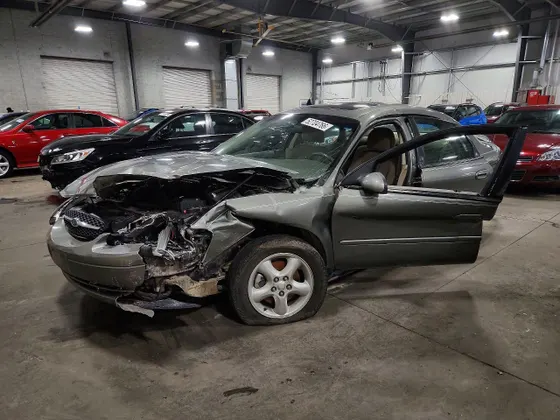 2001 Ford Taurus SES