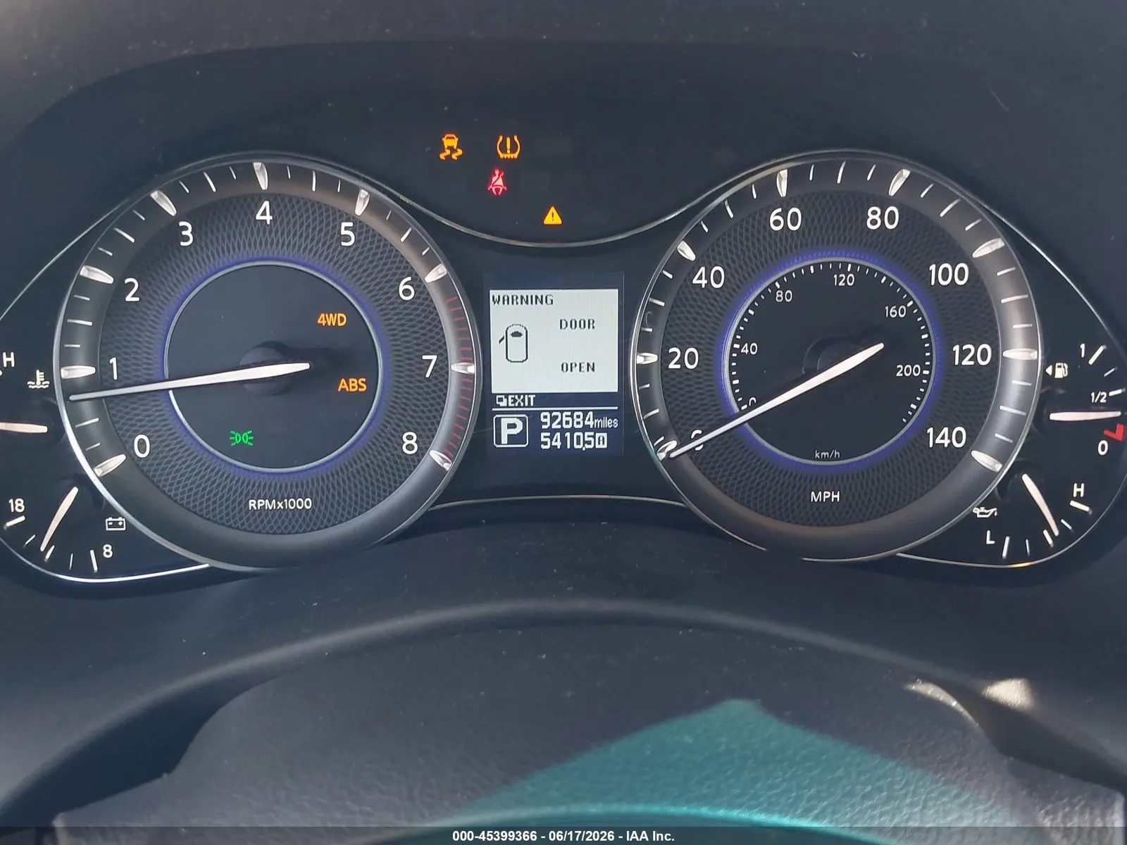 2017 INFINITI QX80