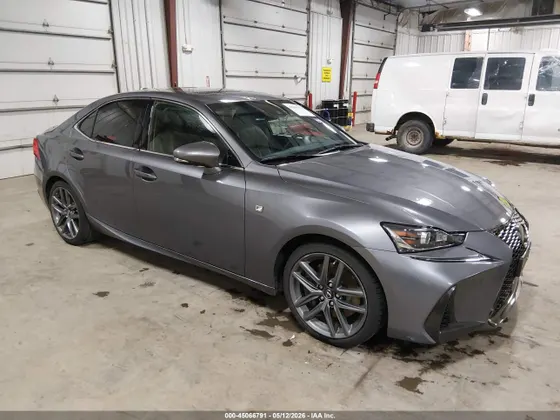 2018 Lexus IS IS 300