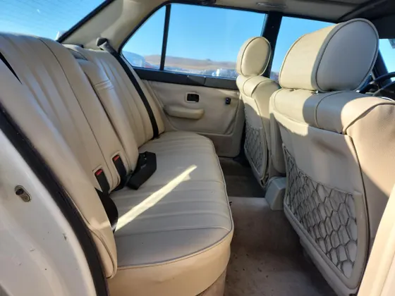 1987 BMW 528 - 533 - 633 - 733 528E