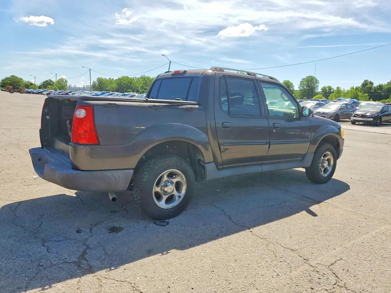 2005 Ford Explorer Sport Trac XLS