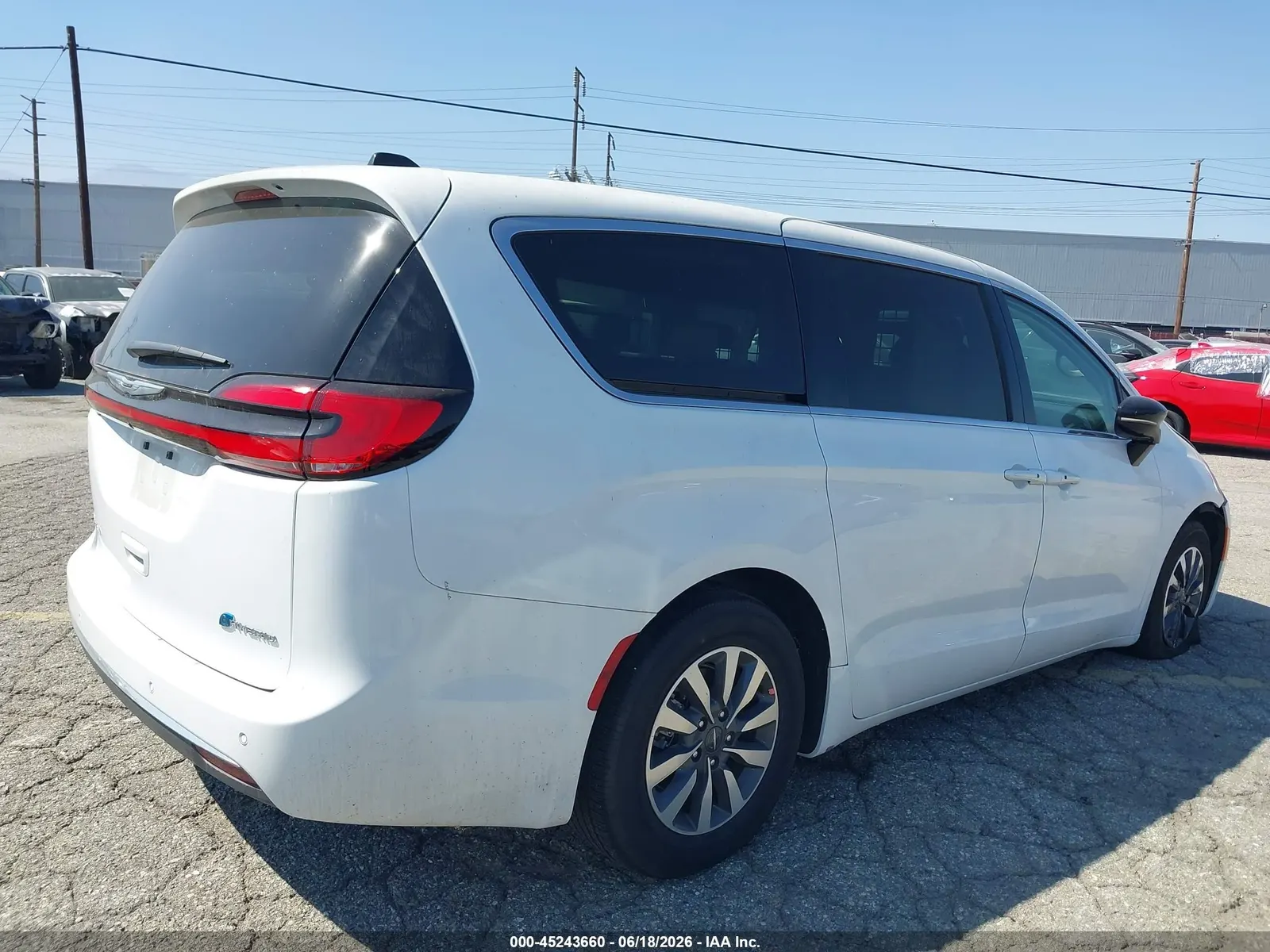 2024 Chrysler Pacifica Hybrid Select