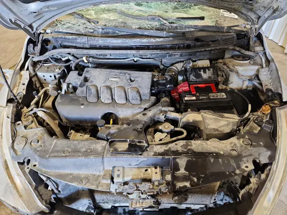 2010 Nissan Versa 1.8 SL