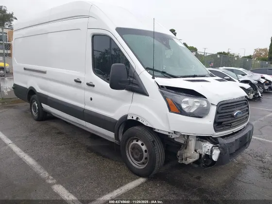 2017 Ford Transit Cargo Van