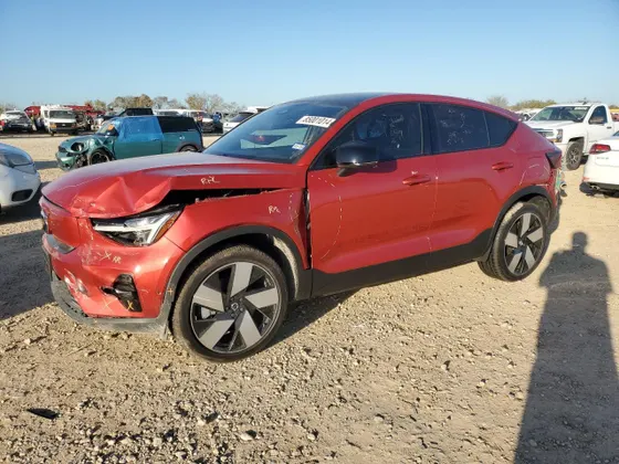 2024 Volvo C40 RECHARGE ULTIMATE