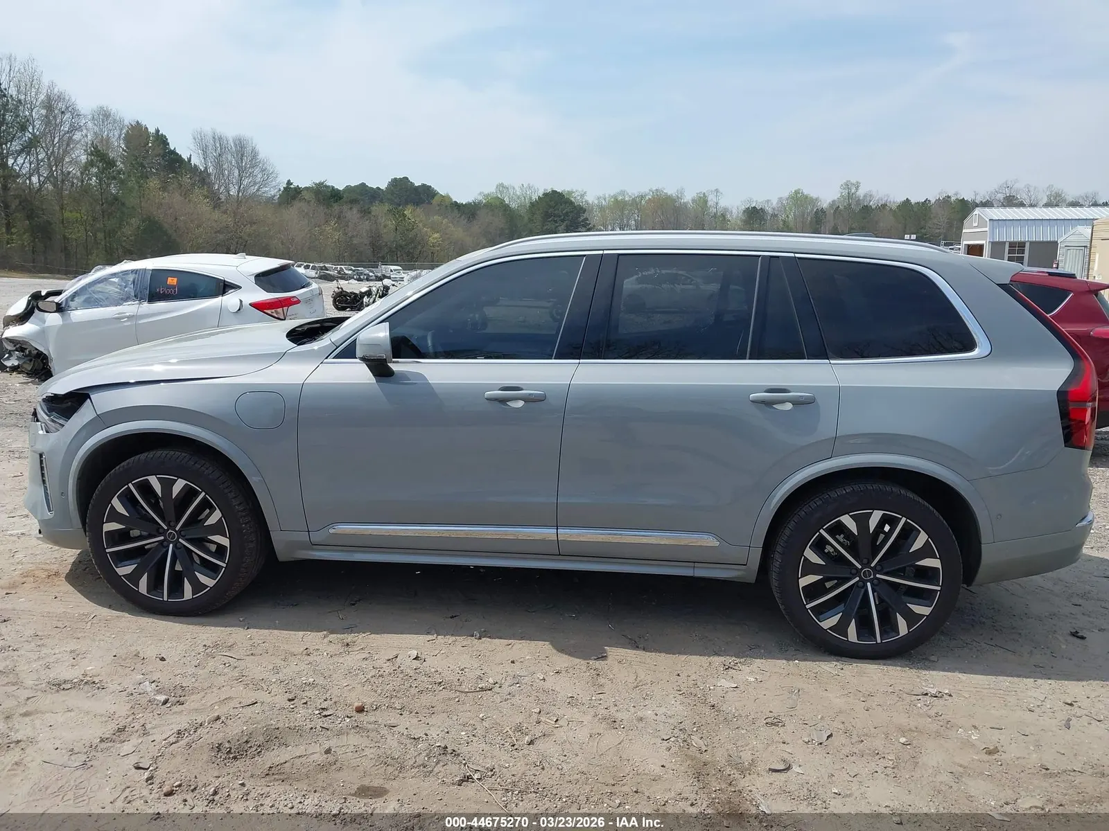 2025 Volvo XC90 Plug-In Hybrid Plus