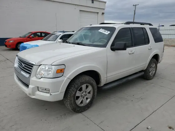 2009 Ford Explorer XLT