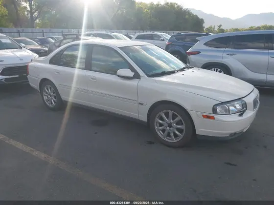 2002 Volvo S80 EXECUTIVE/T6