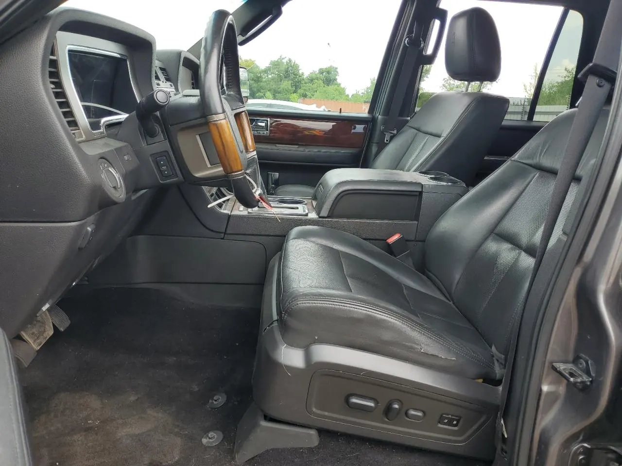 2012 Lincoln Navigator