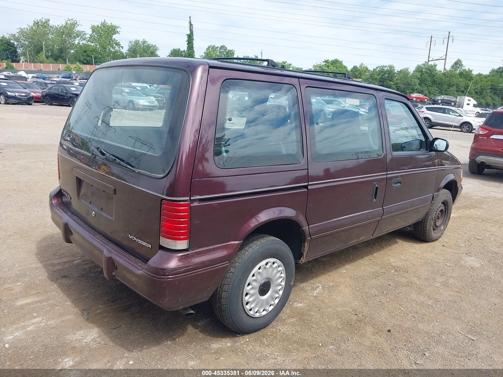1995 Plymouth Voyager