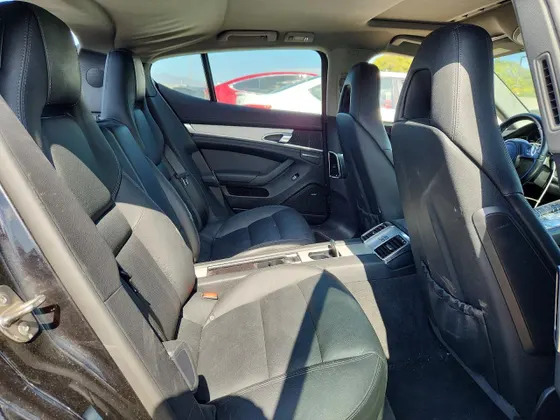 2011 Porsche Panamera S