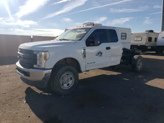 2018 Ford F-350 SUPER DUTY