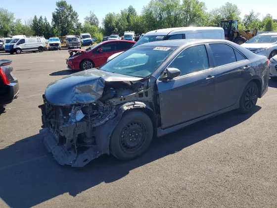 2013 Toyota Camry SE
