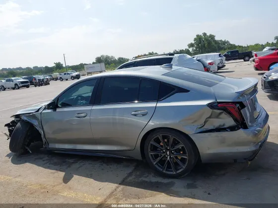 2024 Cadillac CT5 Sport