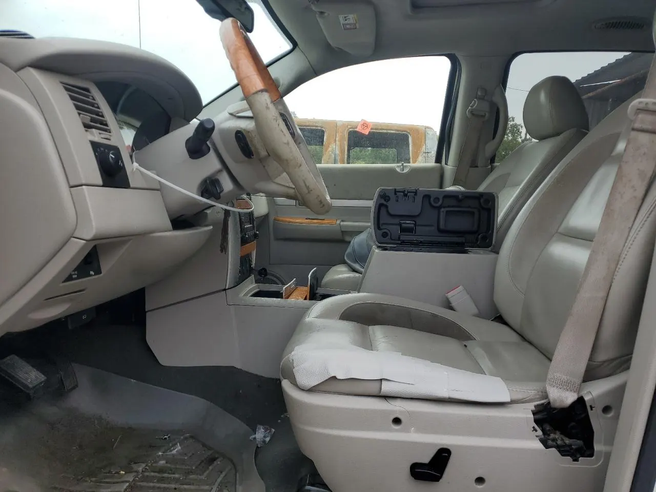 2008 Chrysler Aspen Limited