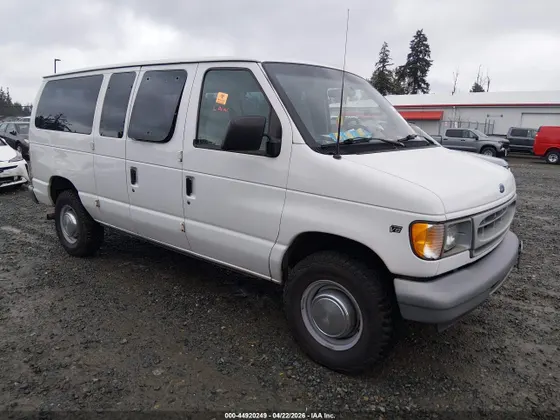 2001 Ford Econoline Cargo Van COMMERCIAL/RECREATIONAL