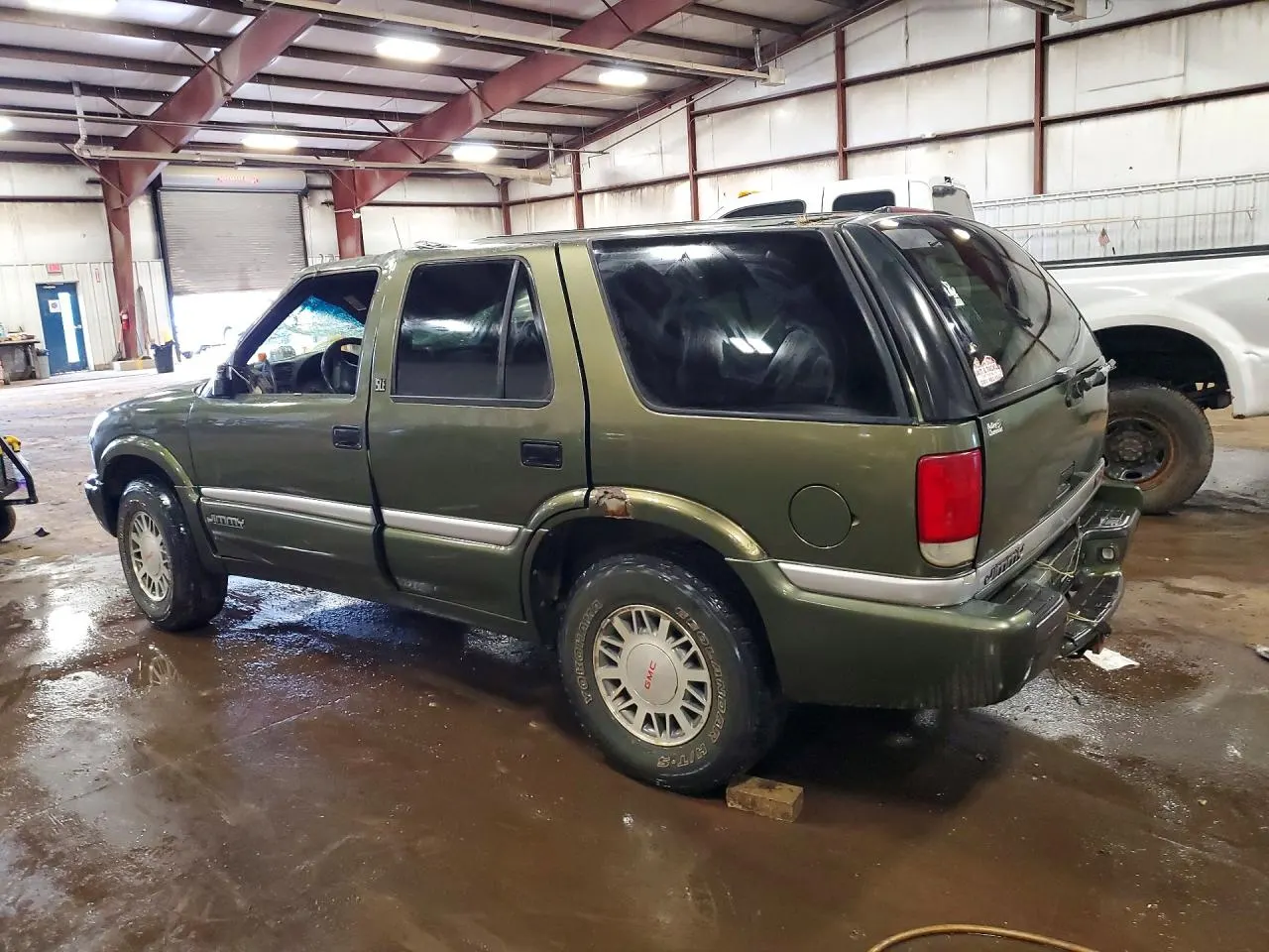 2001 GMC Jimmy SLE
