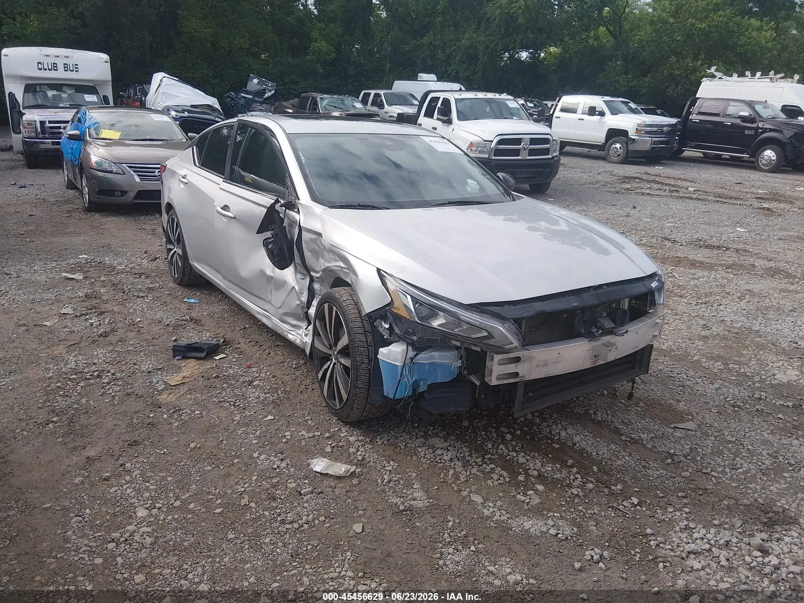 2020 Nissan Altima 2.5 SR