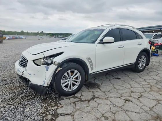 2010 INFINITI FX35
