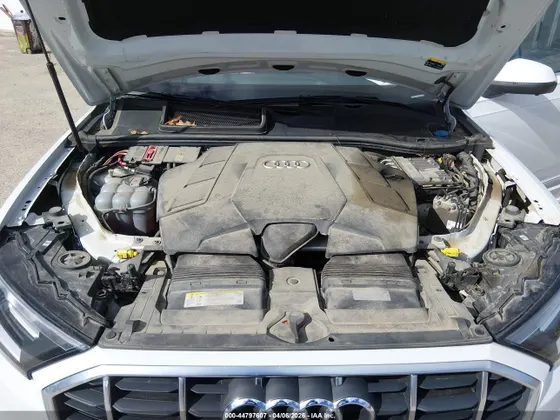 2020 Audi Q7 Premium Plus
