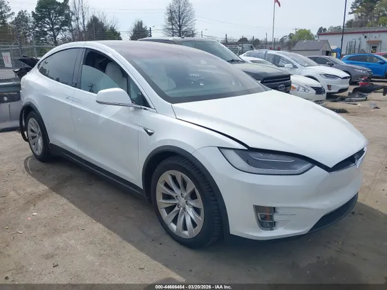 2019 Tesla Model X 75D