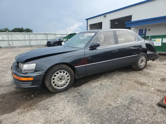 1992 Lexus LS 400