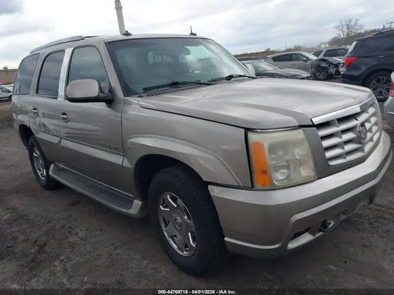 2003 Cadillac Escalade STANDARD