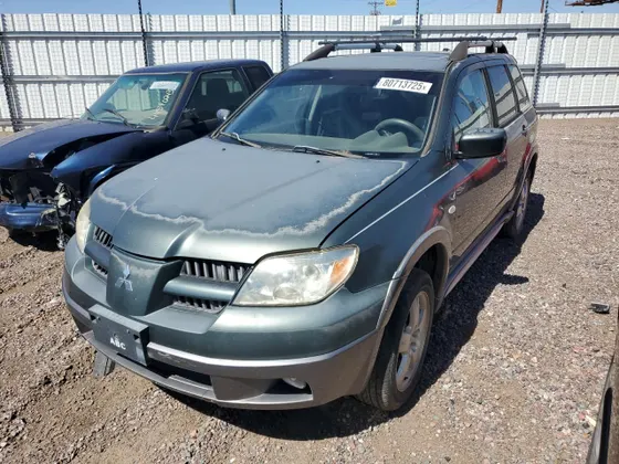 2005 Mitsubishi Outlander XLS