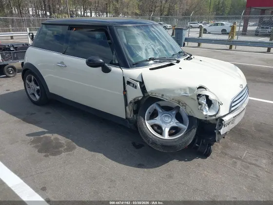 2005 MINI Cooper Hardtop