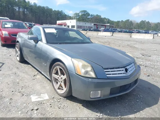 2004 Cadillac XLR STANDARD